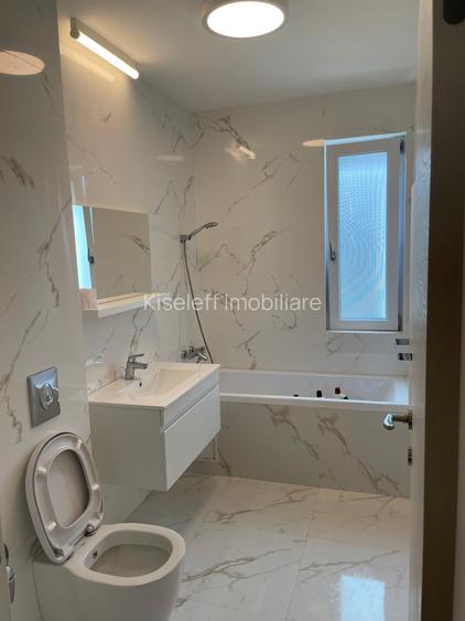 Apartament de 4 camere decomandate lângă parc și lac - 2