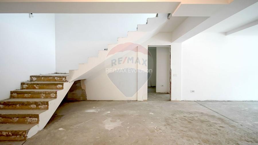 PENTHOUSE UNIC CU 168 MP UTILI SI 189 MP DE TERASE | SCHEI BRASOVUL - 11