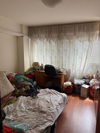Apartament 4 Camere Decomandat – Zonă Centrală, Bd. Unirii - 7