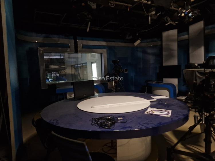 Spatiu comercial | 1500 m.p. | Floreasca/langa Vacamuuu - 11