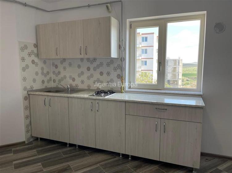 Garsoniera de inchiriat in bloc nou zona C5 - 10