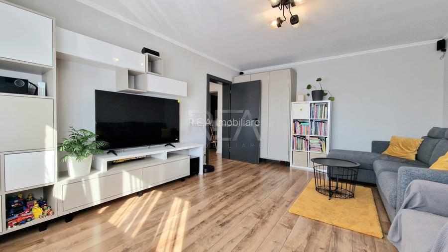 3 camere, 6/8, 76mp-Premium-13 Septembrie - 6