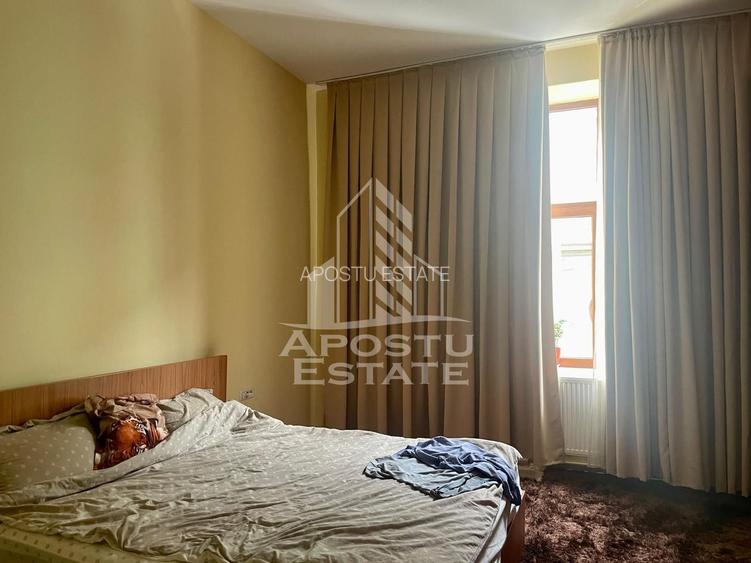 Casa cu 2 apartamente – zona Piata Catedralei - 24