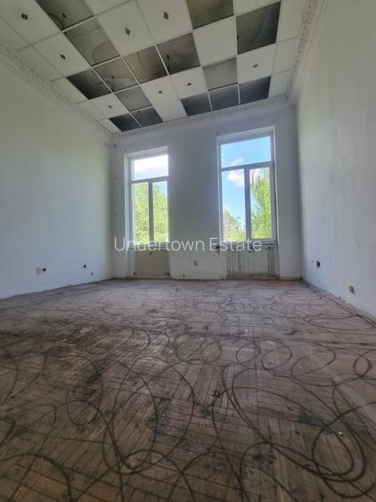 Casa lui Nicolae Dinischiotu - 60 camere - Imobil Istoric - 21