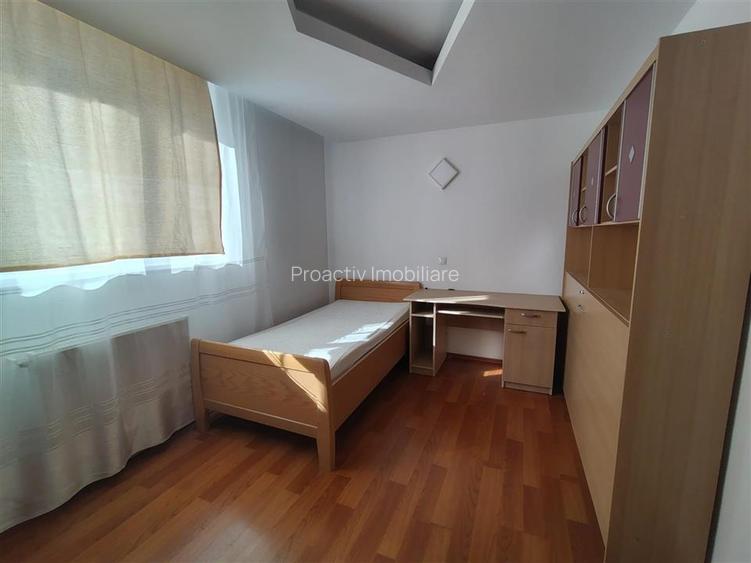 Apartament cu 3 camere, Centru, 3c-4337 - 4