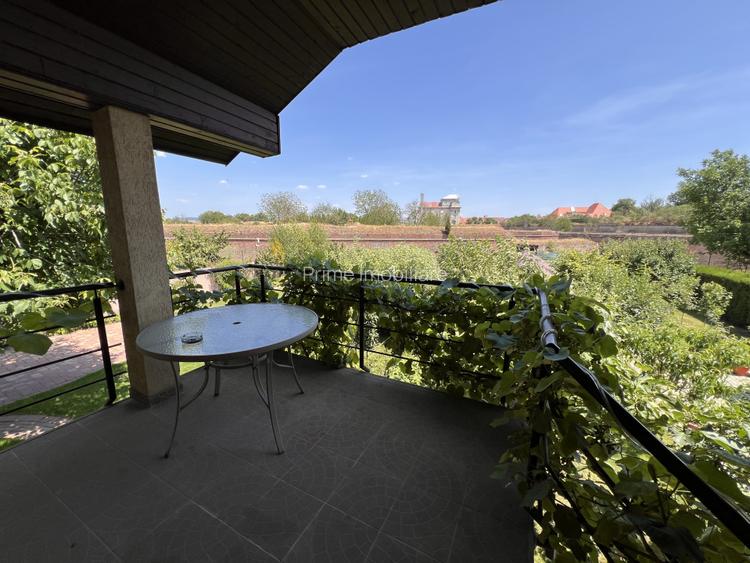 Casa individuala de vanzare 200mp, 7 camere, , Alba Iulia, cetate ultracentral - 5