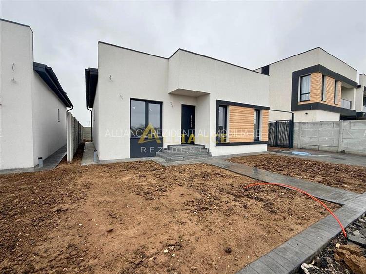 Casa individuala cu 3 dormitoare | Incalzire in pardoseala | Teren 330 mp - 2