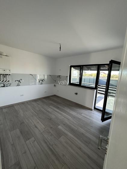 V&acirc;nd casa construcție  noua 2024 Bacau Serbanesti(zona t&acirc;rg aut - 6