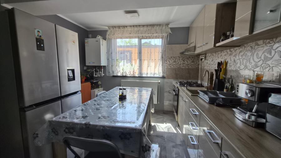 Valu lui Traian -Vila P+Mansarda (teren 350 mp /constructie 2019)