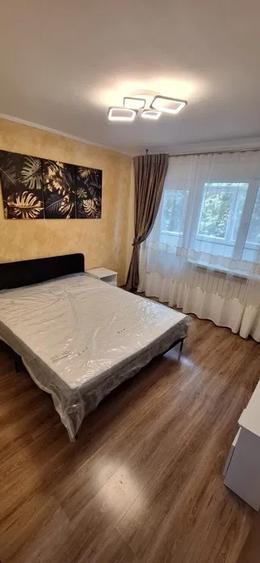 Apartament 3 camere in zona Colentina
