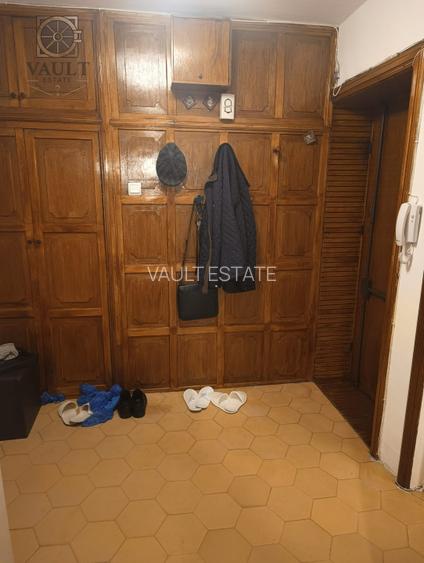 Apartament 3 camere - 5 minute metrou Costin Georgian - 7