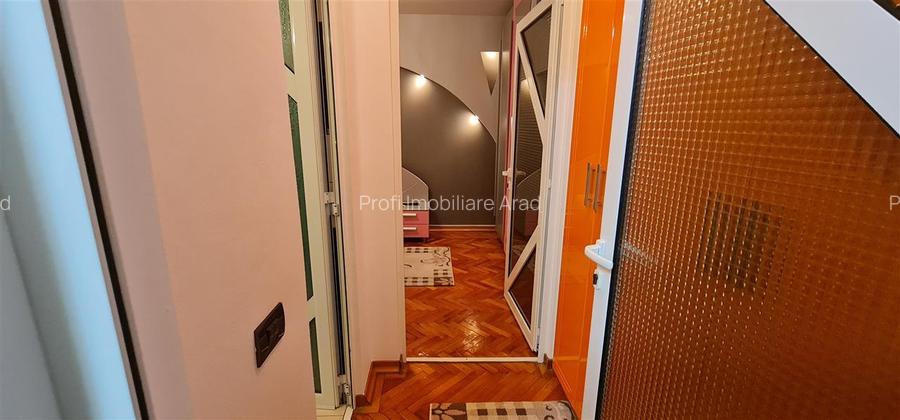 Apartament 2 camere amenajat-mobilat modern la cheie, et.1, central Podgoria- Zo - 13