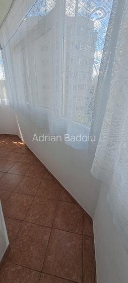 2 camere,sect3,Titan,,metrou 1 Decembrie la 6 min,Auchan la 8 min,piata la 2min  - 3