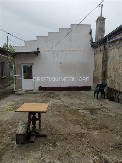 Casa cu teren 485 mp, deschidere 12 m, Central - 2