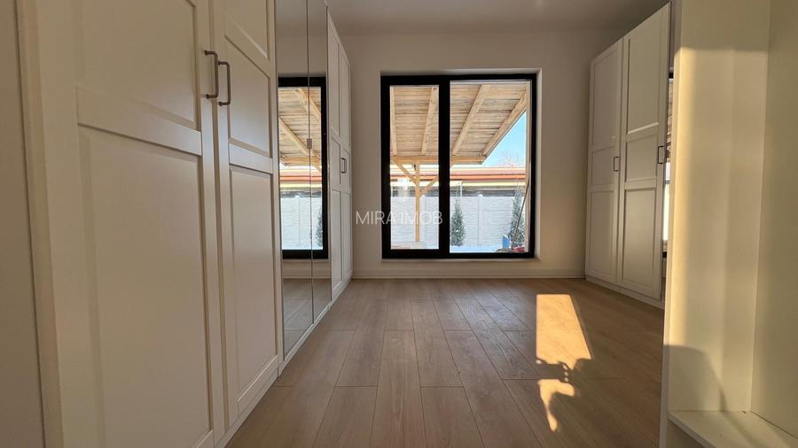 Casă individuală spațioasă, 120 mp utili, living pe două nivele, teren 365 mp - 10