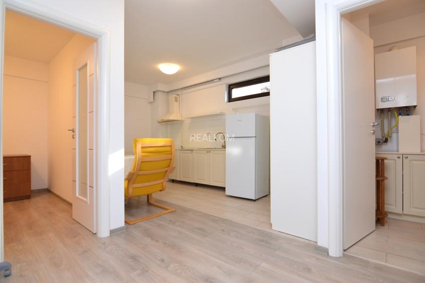 VANZARE GARSONIERA CALEA CALARASILOR – TEPES VODA - 8