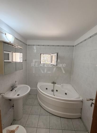 2 camere, 3/8, 57mp, bloc 1980, anvelopat-Gorjului - 7