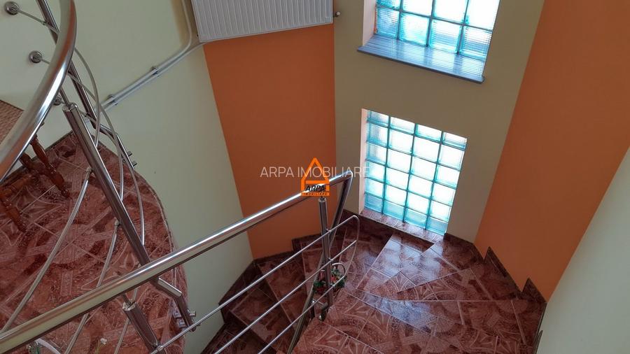 Casa / Vila - 310 mp , 1000 mp teren - Bucium - 4