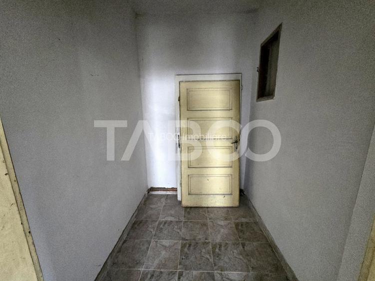 Casa de vanzare teren 412 mp garaj Terezian Sibiu COMISION 0 - 23
