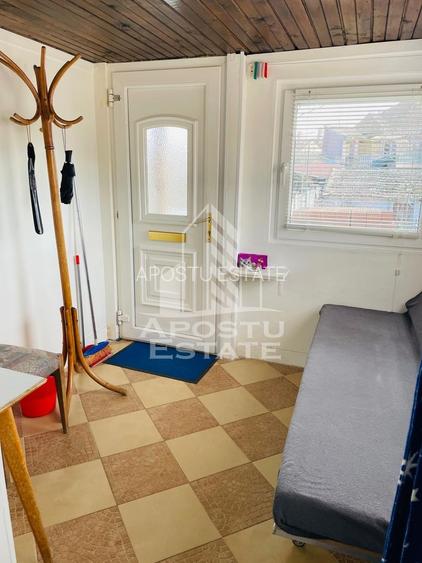 Apartament 1 cameră de închiriat / Grădiște - lângă pod / 200 € - 4