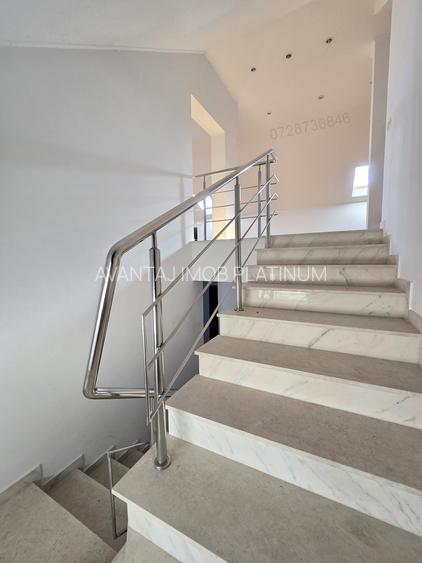 Pipera - Scoala Americana, peste 300 mp utili, P+1+M, garaj, 400 mp teren - 18