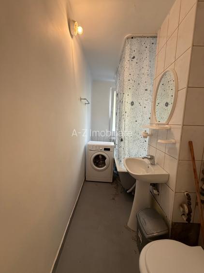 Garsoniera 5 min Metrou - decomandata - Bloc Reabilitat - 10