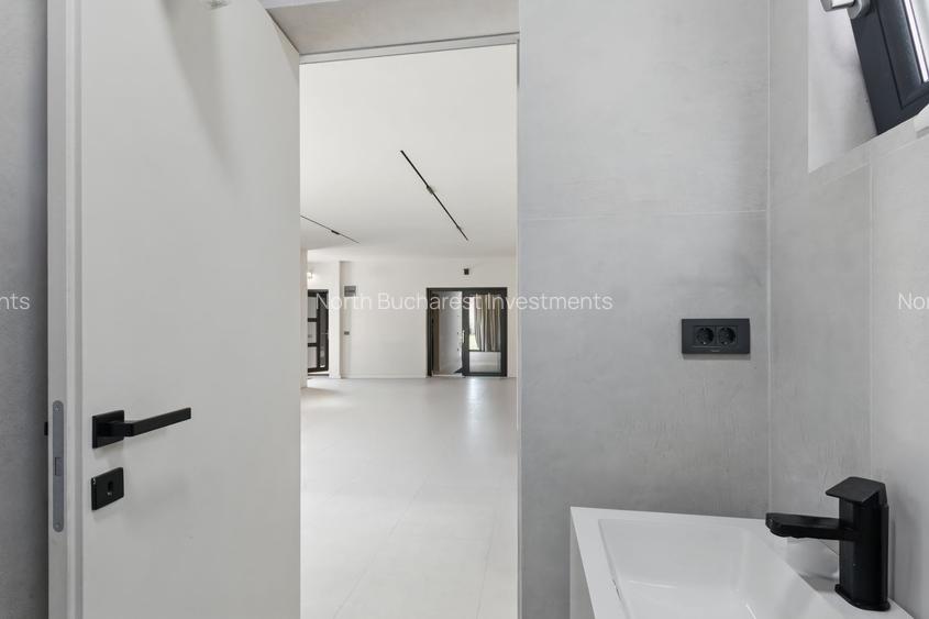 VILA 3 CAMERE - PIPERA - TEREN 570MP - COMISION 0% - 15