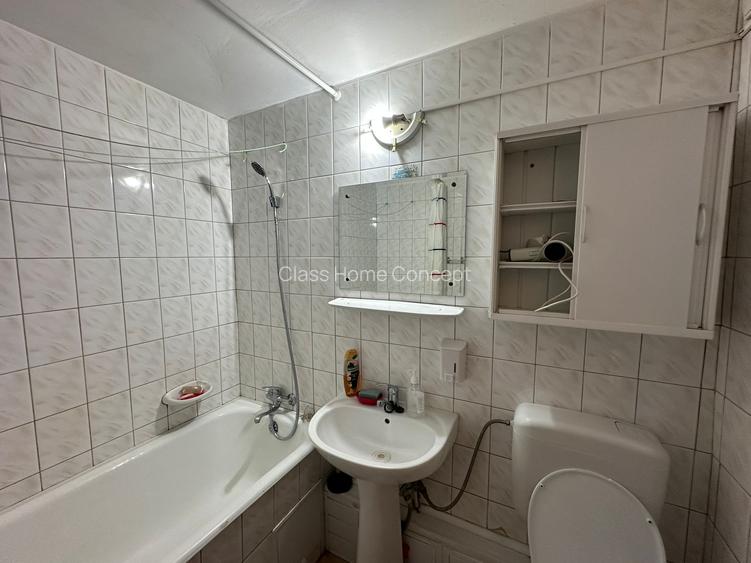 2 camere decomandat - Metrou Aparatorii Patriei - Etaj Intermediar - 12