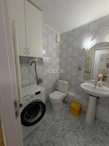 Apartament de 2 camere decomandat , spatios si cu centrala proprie- zona Dristor - 8