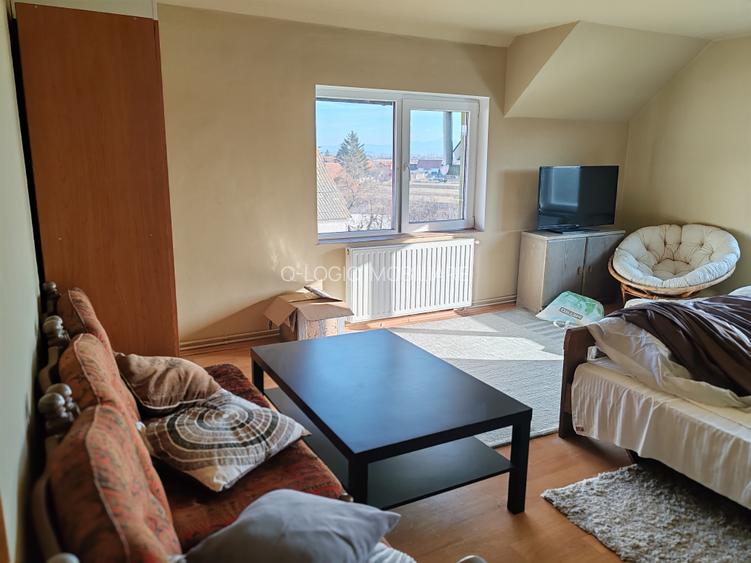 Casa 7 camere libera la vanzare SATU NOU - 8