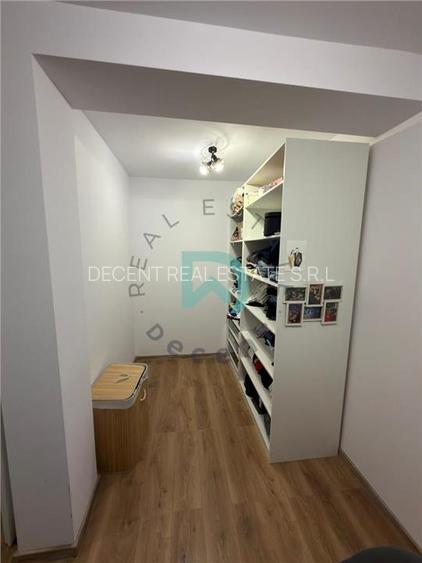 Apartament  3 camere Tractorul,  Brasov - 15