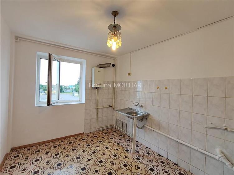 Camera de vanzare, zona Bartolomeu (comision 0%) - 2