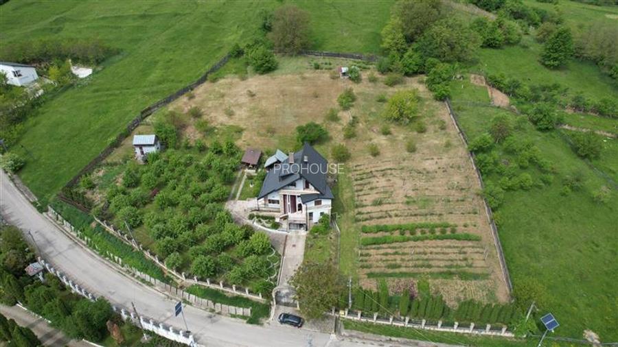 VILA DEOSEBITA IN SLATINA - LUNCANI - OAZA DE LINISTE LA MARGINEA PADURII - 3