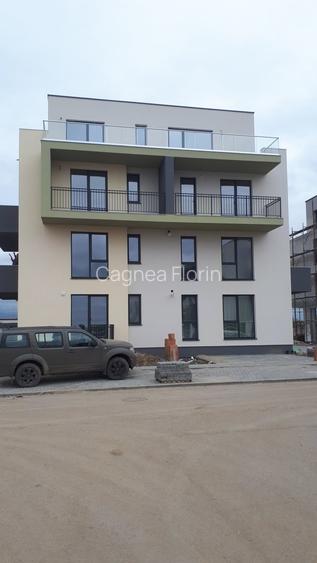 Proprietar, apartament in bloc nou, 2 camere, 53mp, loc parcare - 10