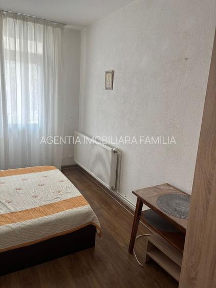 Inchiriere apartament semidecomandat 2 camere, Mazepa 1 - 13
