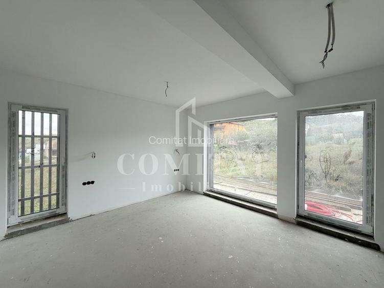 Casă individuală cu 699 teren la preț bun Chinteni - 5