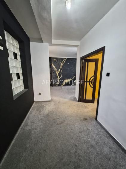 De vânzare Vilă individuala 11 camere curte proprie Parcul Carol - 11