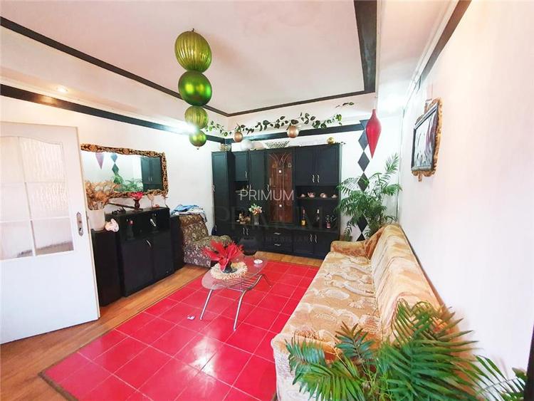 IOSEFIN - 3CAM - SPATIOS - INALT - 2 BAI - CENTRALA/AC - APROAPE DE CENTRU - 3