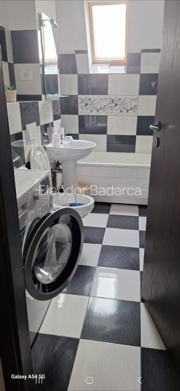 Apartament de vanzare - 10