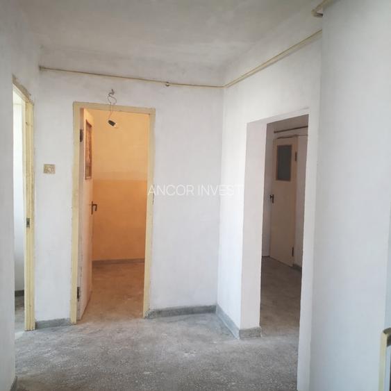 APARTAMENT 3 CAMERE ULTRACENTRAL SLATINA - 11