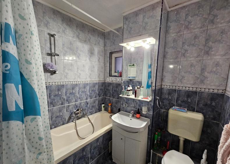 Apartament de 3 camere | 73 MP | Racadau | S-V - 9
