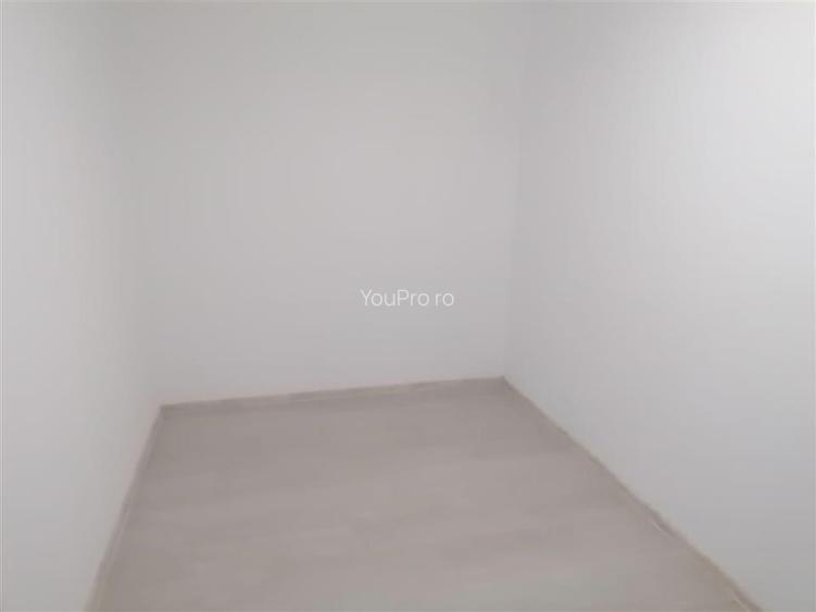 Parter Renovat 2 camere Bulevardul Cetatii - 14