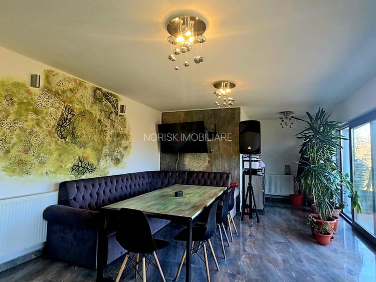 2 case + spațiu comercial | 6 dormitoare - băi proprii | 685 MP Teren - 16