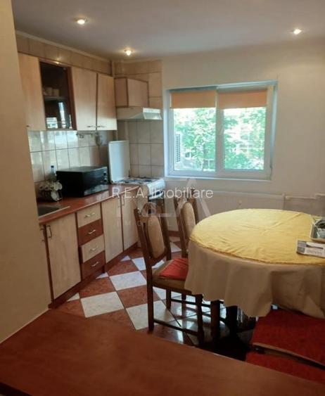 3 camere, 2/10, anvelopat, 70 mp, bloc 1980-Gorjului - 7