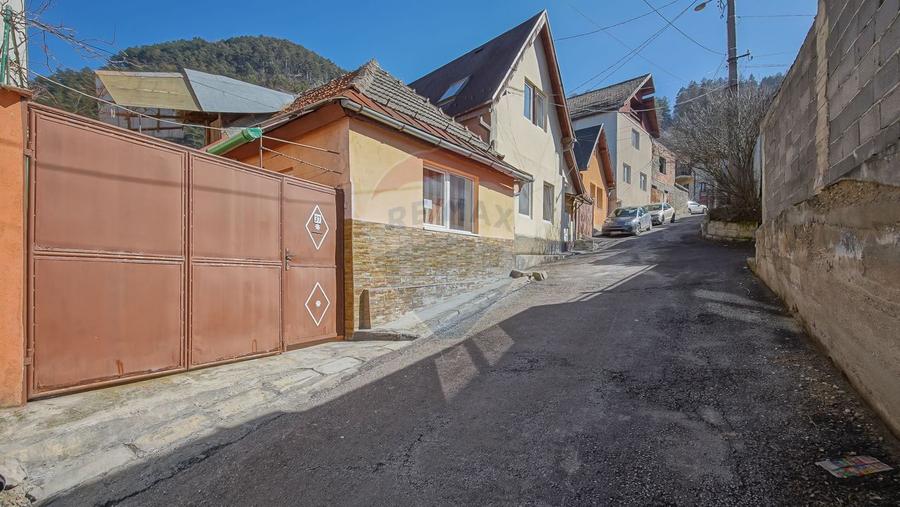 Casă individuală cu 3 camere, Schei