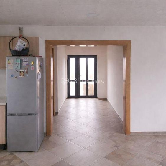 Casa premium individuala, parter, etaj, mansarda - Stupini, gata de mutare - 13