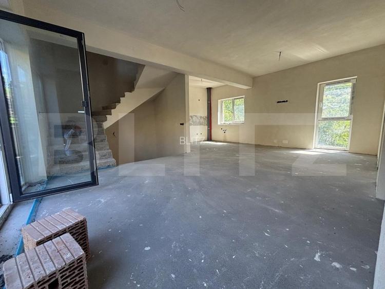 Duplex semifinisat de vanzare, Tauti  - 14