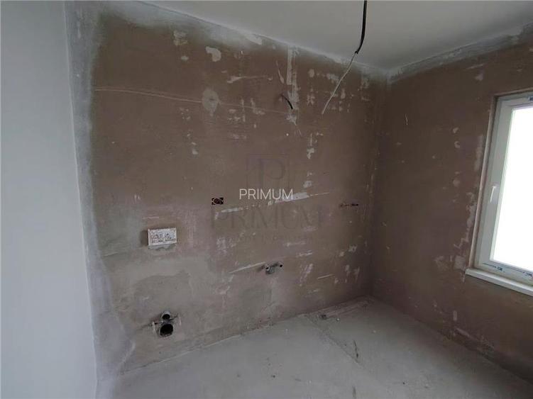 Duplex despartit prin camera tehnica - teren generos - personalizare interiora - 4