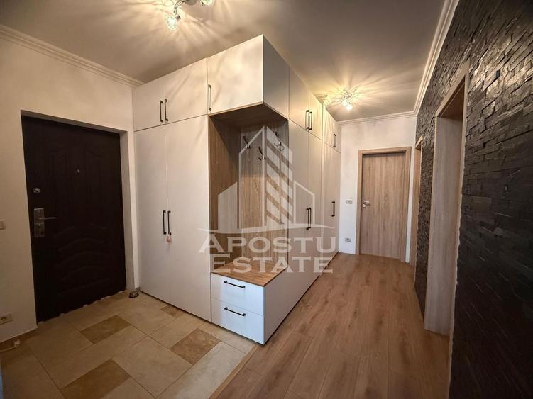 Apartament cu 3 camere, Bucatarie inchisa, Centrala, Timis, Giroc