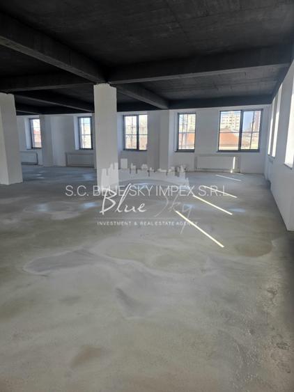  Cladire moderna cu regim D+P+3, situata in zona Faleza Nord  - 17